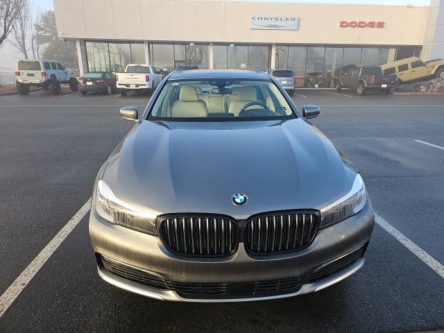 2018 BMW 7 Series 740i