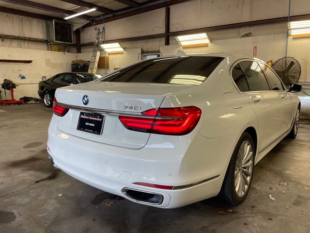 2018 BMW 7 Series 740i