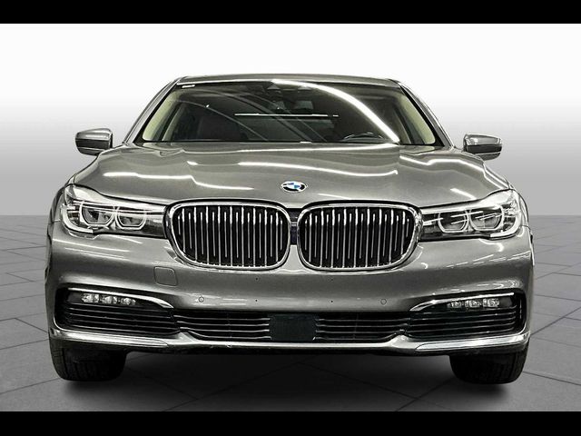 2018 BMW 7 Series 740i