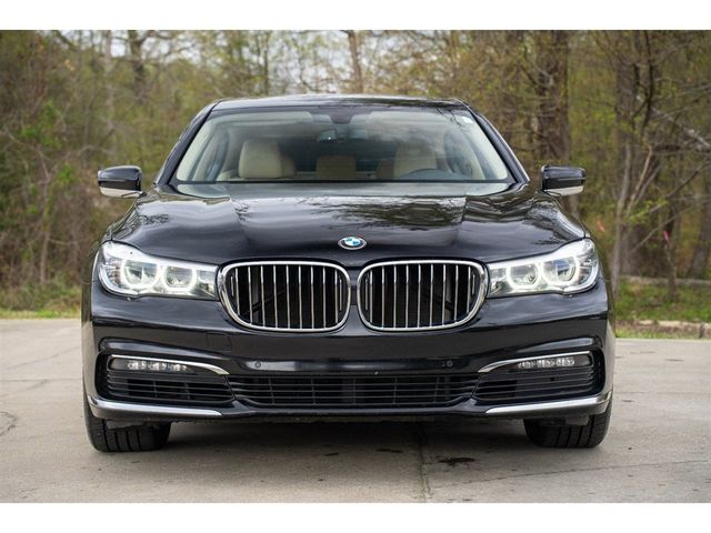 2018 BMW 7 Series 740i