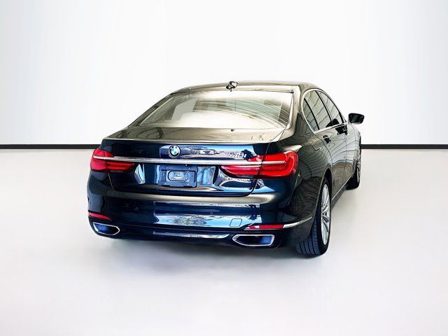 2018 BMW 7 Series 740i