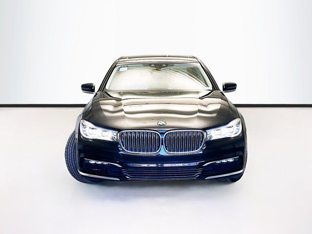 2018 BMW 7 Series 740i