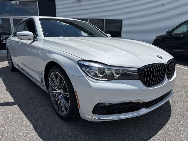 2018 BMW 7 Series 740i