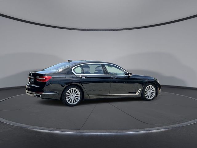 2018 BMW 7 Series 740i