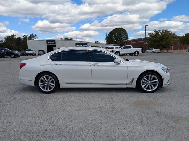 2018 BMW 7 Series 750i