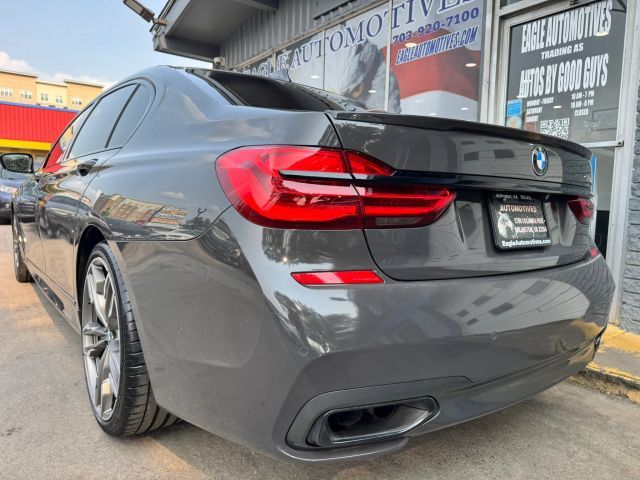 2018 BMW 7 Series 750i