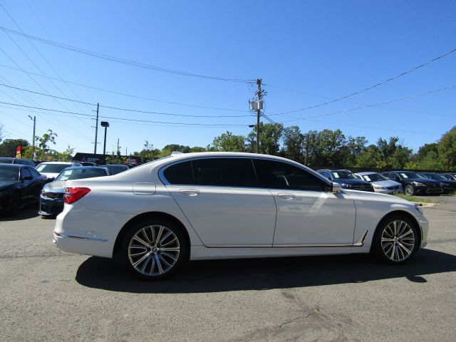 2018 BMW 7 Series 750i xDrive