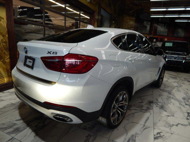 2018 BMW X6 xDrive50i