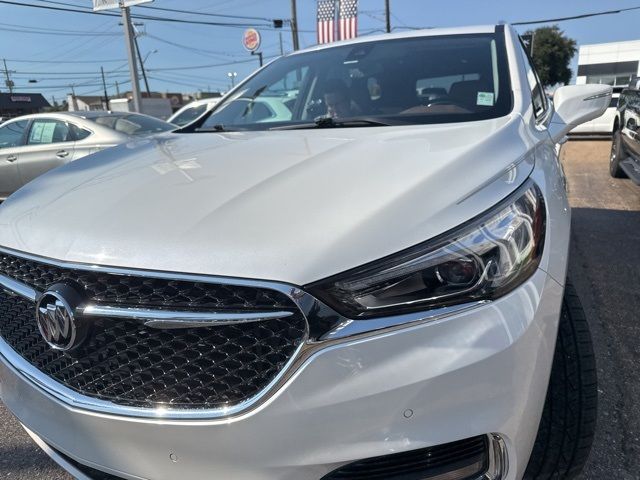 2018 Buick Enclave Avenir