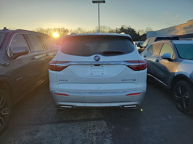 2018 Buick Enclave Essence