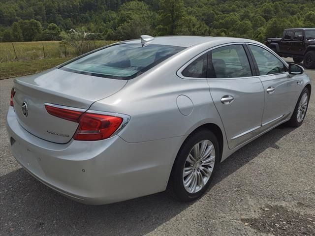 2018 Buick LaCrosse Essence