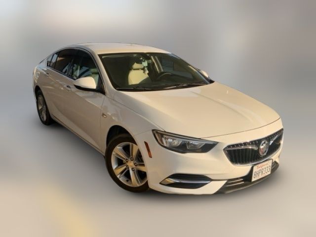 2018 Buick Regal Sportback Base