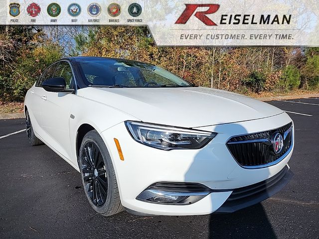 2018 Buick Regal Sportback Essence