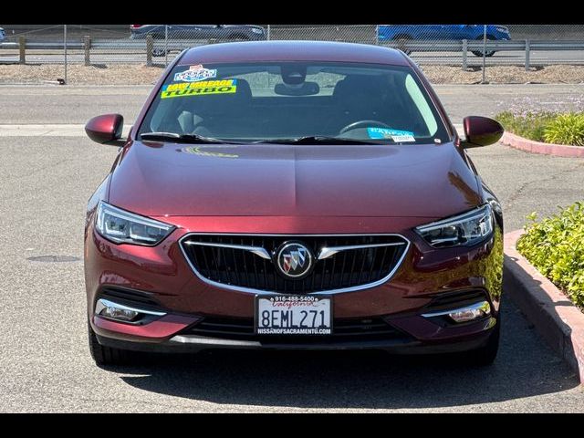 2018 Buick Regal Sportback Essence