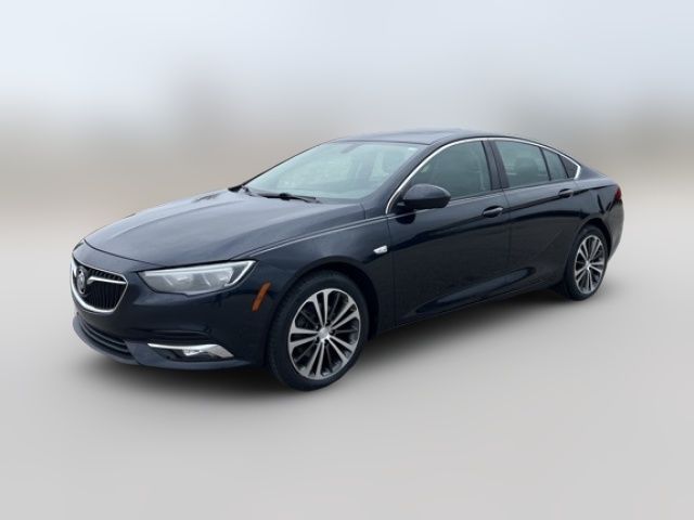 2018 Buick Regal Sportback Essence