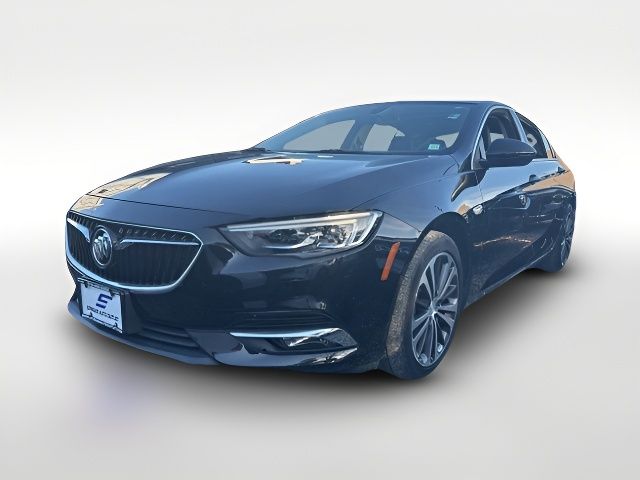 2018 Buick Regal Sportback Essence