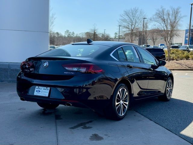 2018 Buick Regal Sportback Essence