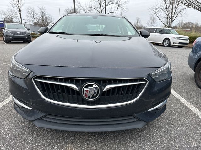 2018 Buick Regal Sportback Essence