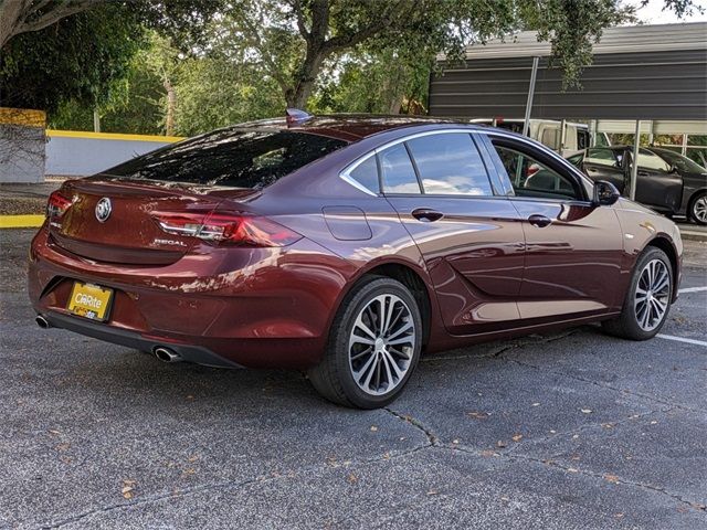 2018 Buick Regal Sportback Essence