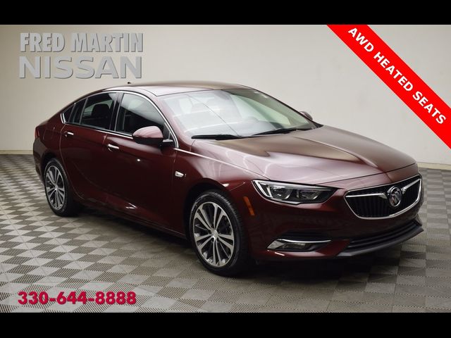 2018 Buick Regal Sportback Essence