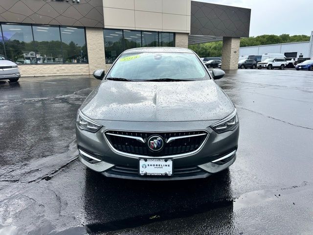 2018 Buick Regal Sportback Essence