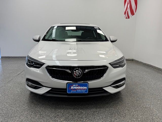 2018 Buick Regal Sportback Essence