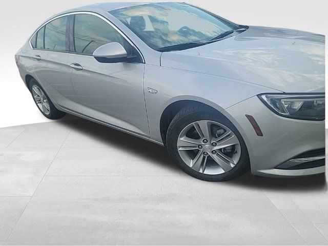 2018 Buick Regal Sportback Base