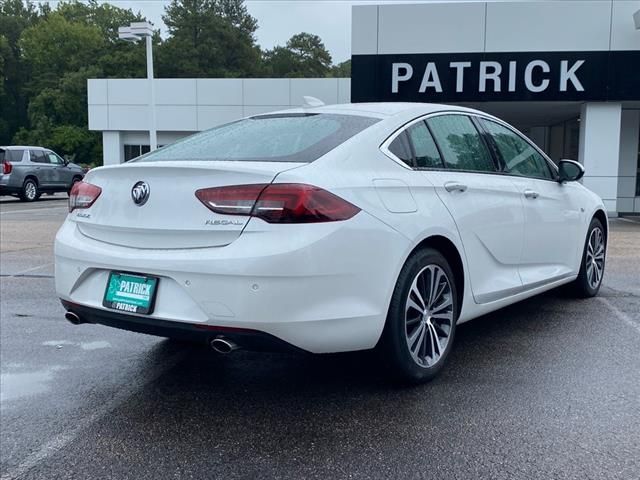 2018 Buick Regal Sportback Essence