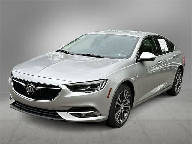 2018 Buick Regal Sportback Essence