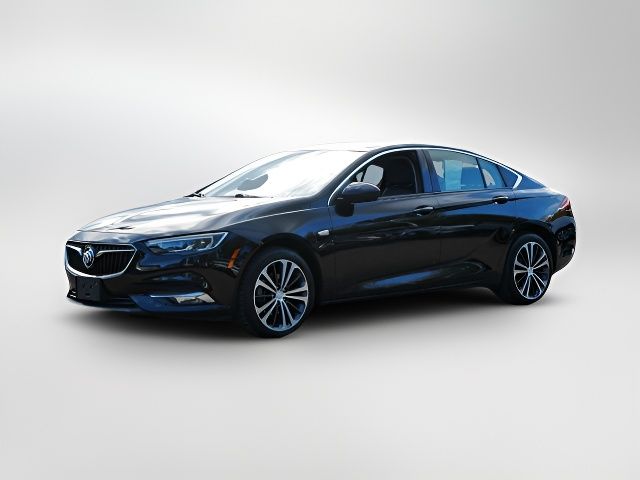 2018 Buick Regal Sportback Essence