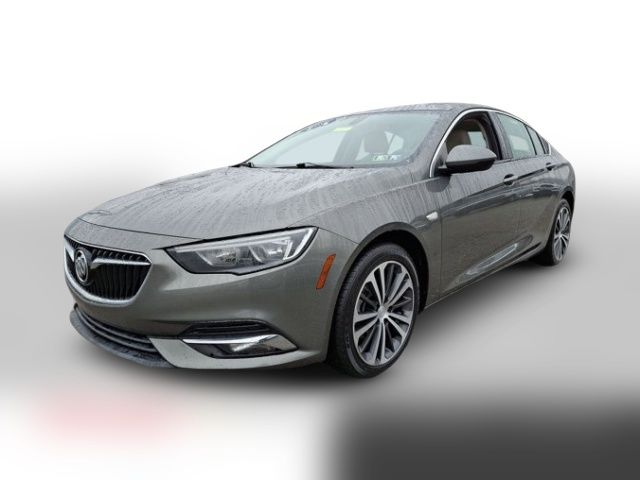 2018 Buick Regal Sportback Essence