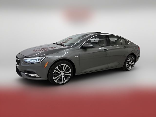 2018 Buick Regal Sportback Essence