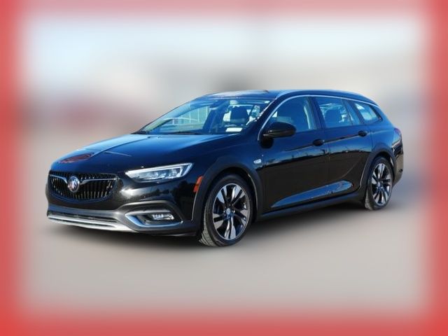 2018 Buick Regal TourX Essence