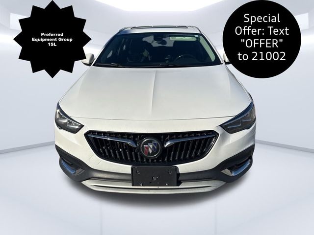 2018 Buick Regal TourX Essence