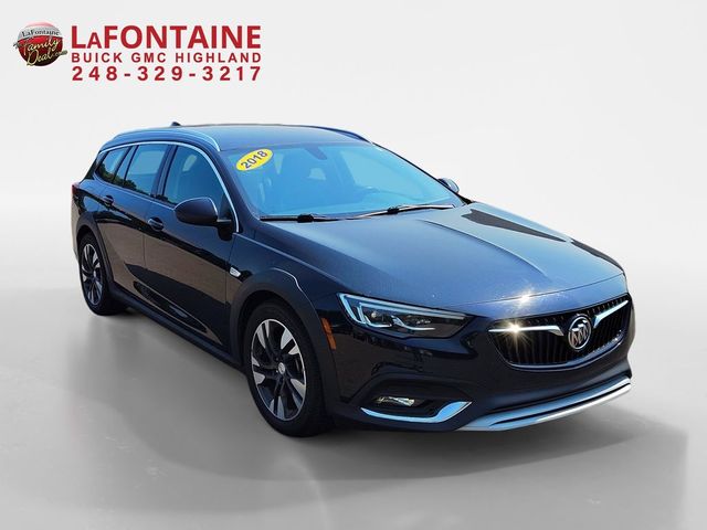 2018 Buick Regal TourX Essence