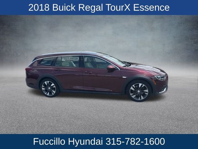 2018 Buick Regal TourX Essence