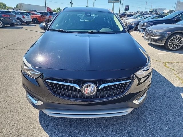 2018 Buick Regal TourX Essence