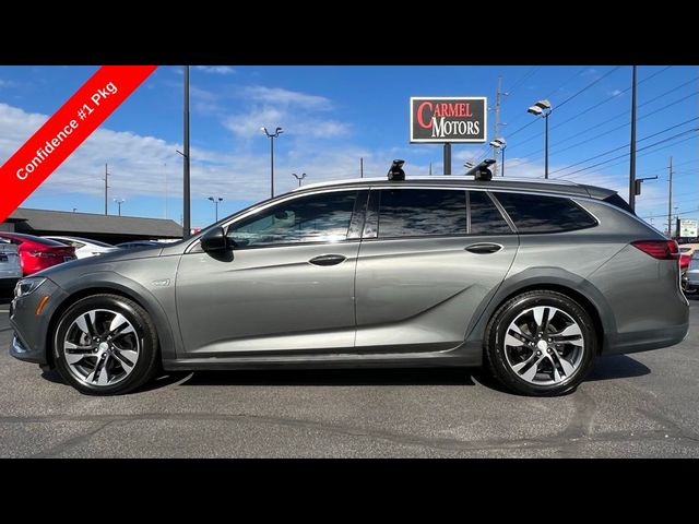 2018 Buick Regal TourX Essence