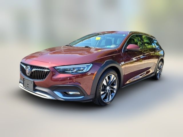 2018 Buick Regal TourX Essence