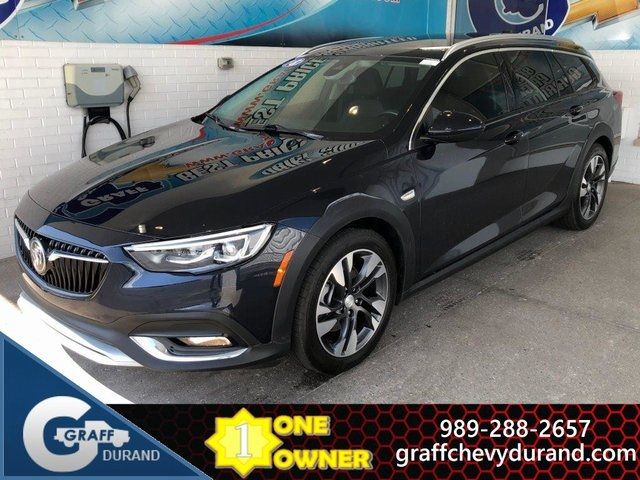 2018 Buick Regal TourX Essence