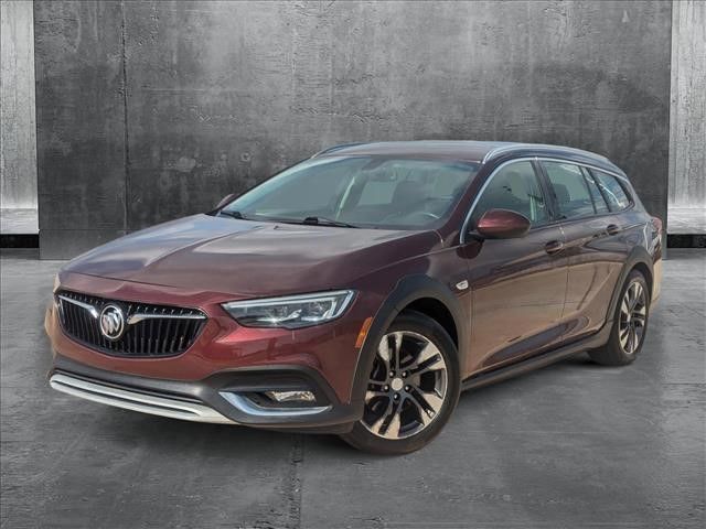 2018 Buick Regal TourX Essence