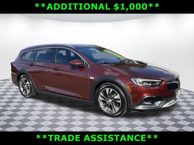 2018 Buick Regal TourX Essence