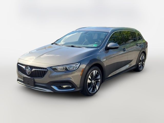 2018 Buick Regal TourX Essence