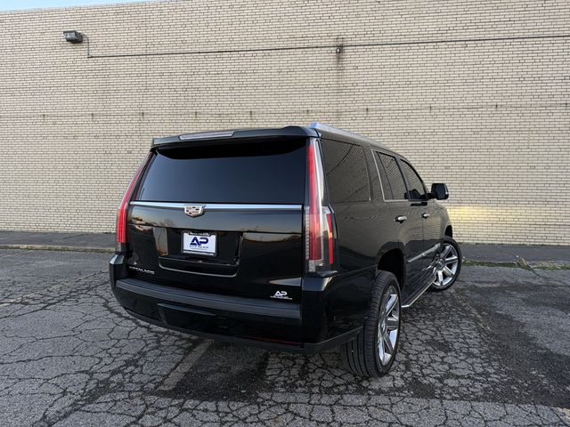 2018 Cadillac Escalade Luxury