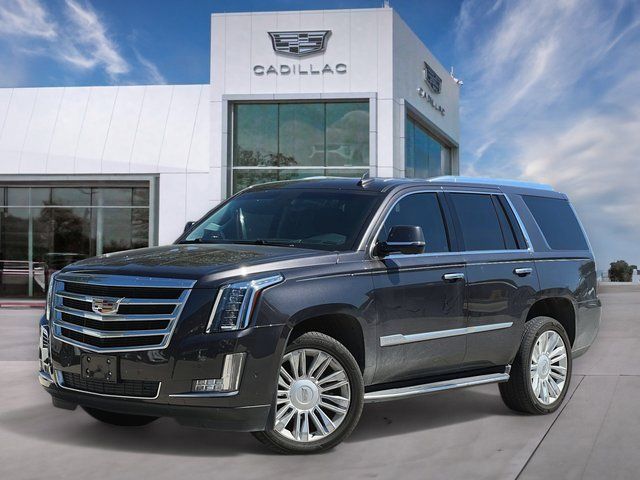 2018 Cadillac Escalade Luxury