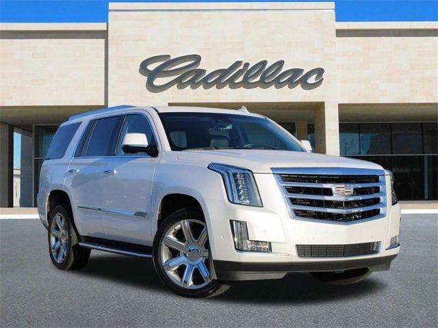 2018 Cadillac Escalade Luxury