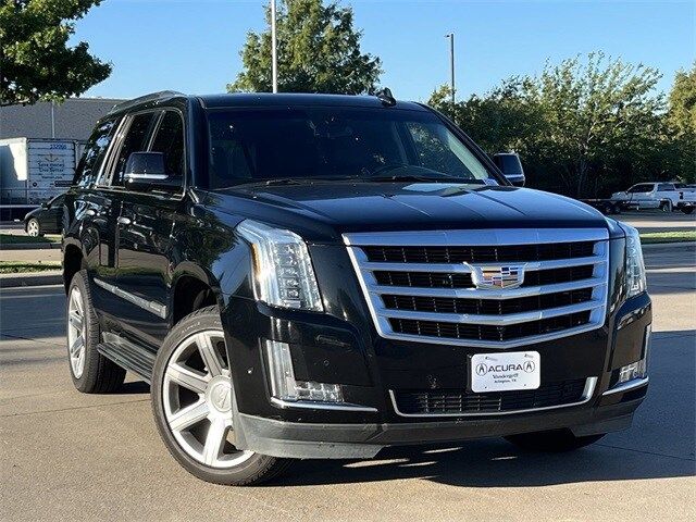 2018 Cadillac Escalade Luxury