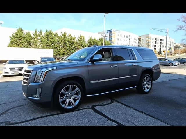 2018 Cadillac Escalade ESV Luxury