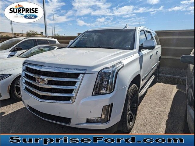 2018 Cadillac Escalade ESV Luxury