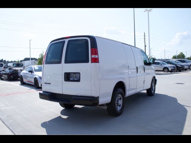 2018 Chevrolet Express Base